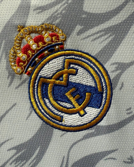 Real Madrid 25/26 "White Dragon Fury" Special Shirt